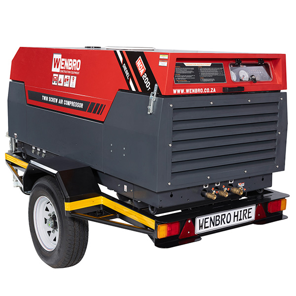 Air Compressor 200CFM Diesel Trailer View 02